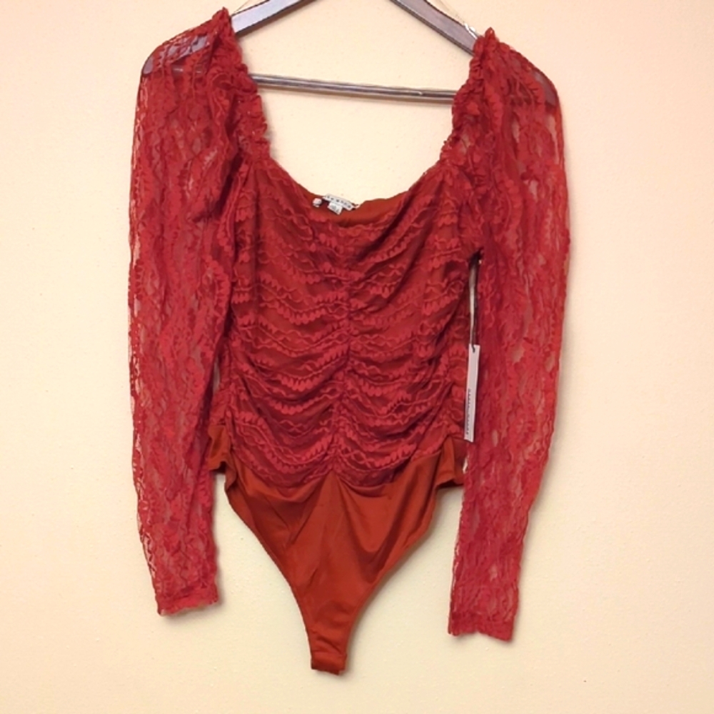 Haute Monde Women’s Copper Lace Bodysuit Sz L NWT Rust